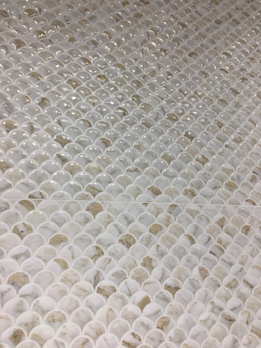 Плитка Emigres Мос Лусия бежевая 900x300